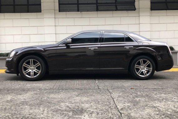 2013 Chrysler 300c for sale in Quezon City 