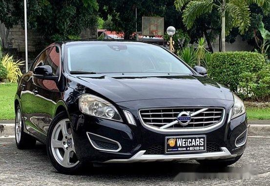 Selling Volvo S60 2011 Automatic Gasoline