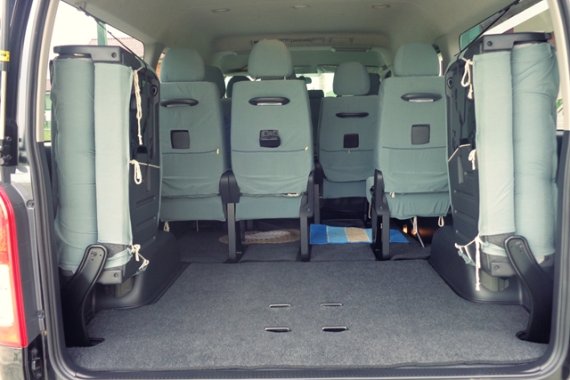 2014 Toyota Hiace GL Grandia Black 