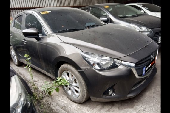  Mazda 2 2016 Sedan at Automatic Gasoline for sale 