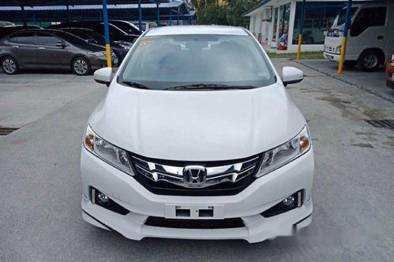 Sell White 2017 Honda City Automatic Gasoline at 24000 km
