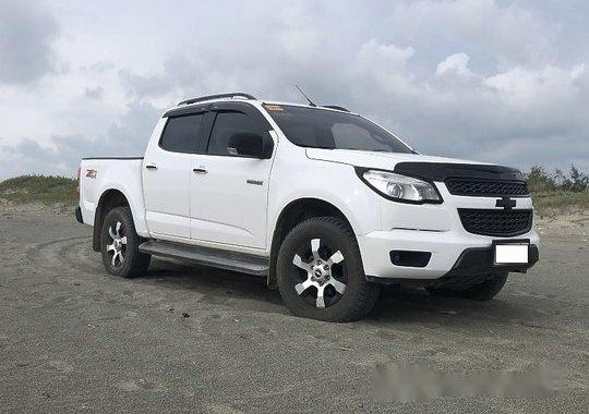 White Chevrolet Colorado 2015 at 40000 km for sale