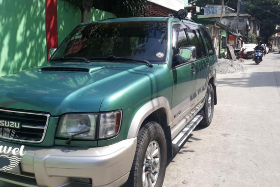 Isuzu Trooper 1998 M/T