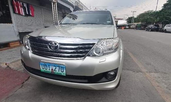 2012 Toyota Fortuner AT/Gas