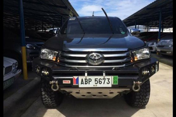 2016 Toyota Hilux G 2.8L 4x4 MT/Diesel