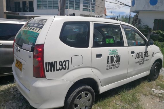 2012 Toyota Avanza for sale in Mandaluyong 