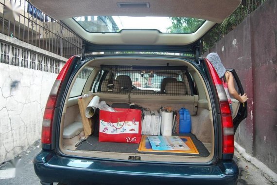 Sell 1999 Volvo V70 Wagon in Quezon City