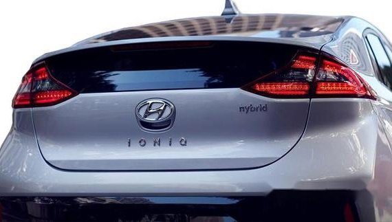 2019 Hyundai Ioniq for sale in Manila 