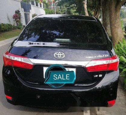 Sell Black 2015 Toyota Corolla Altis at 60000 km 