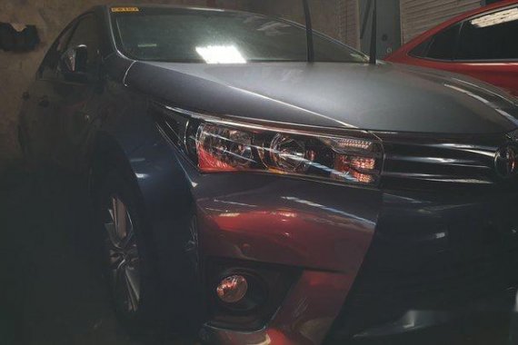 Selling Grey Toyota Corolla Altis 2017 in Quezon City 