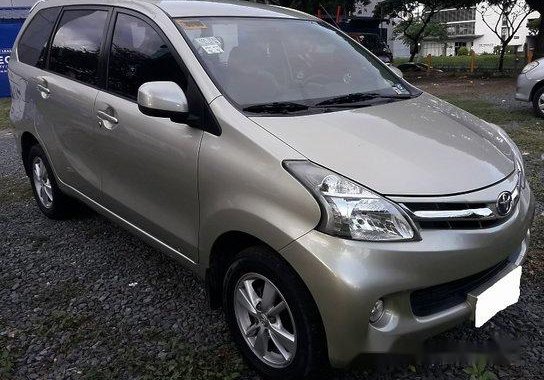 Selling Beige Toyota Avanza 2014 at 80000 km 