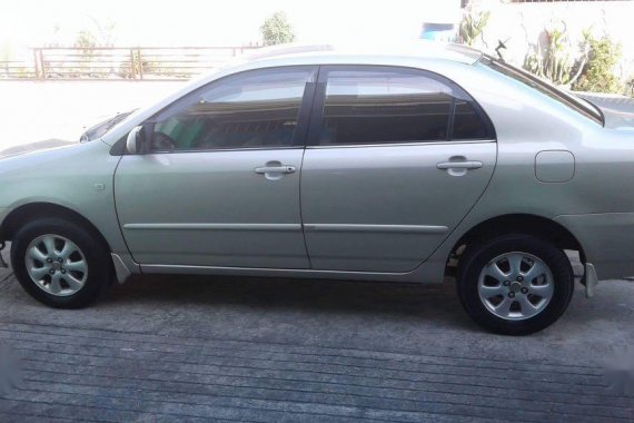 Used 2005 Toyota Corolla Altis Sedan for sale 