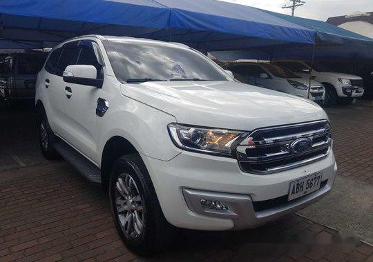 Sell White 2016 Ford Everest Automatic Diesel at 38206 km