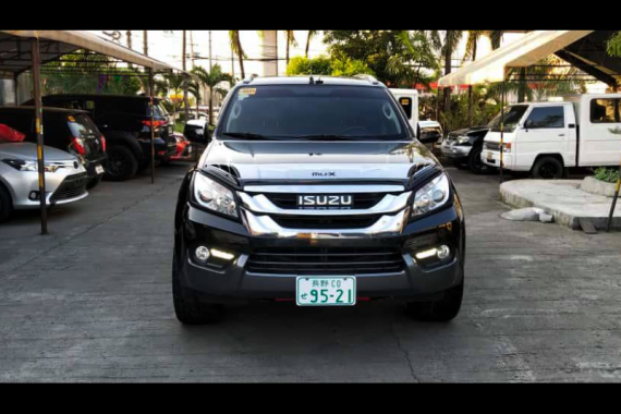  Isuzu Mu-X 2016 at 26492 km for sale