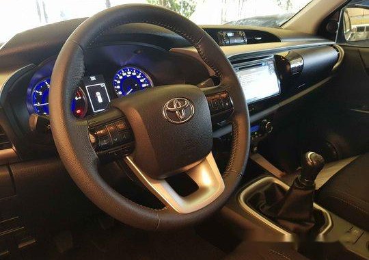 Sell Grey 2016 Toyota Hilux Manual Diesel 