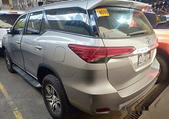 Selling Silver Toyota Fortuner 2017 Automatic Diesel 