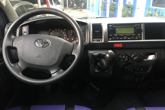 2017 Toyota Hiace GI Grandia MT/DSL