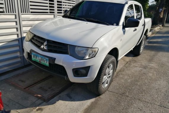 2013 Mitsubishi Strada for sale in Quezon City