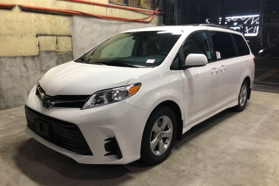 2020 Toyota Sienna for sale in Quezon City