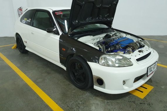Selling Honda Civic 2000 Hatchback in Manila