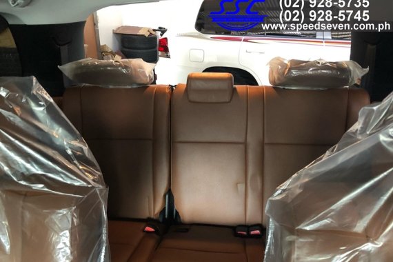 2019 Toyota Sequoia Platinum (Captain Seats)