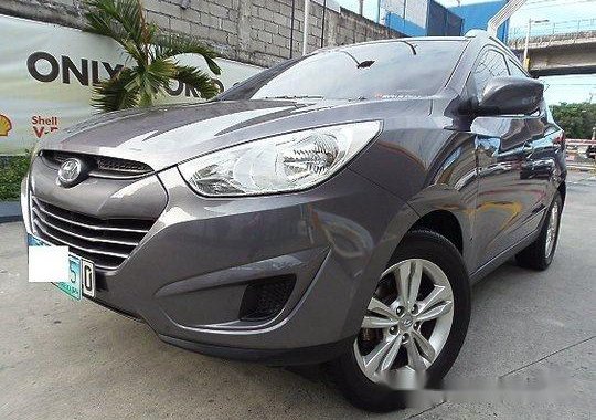 Selling Grey Hyundai Tucson 2012 in Quezon City 