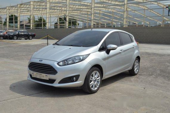 Sell Silver 2018 Ford Fiesta Automatic Gasoline at 22283 km