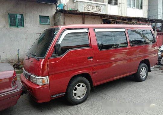 Selling Red Nissan Urvan 2005 at 13000 km 