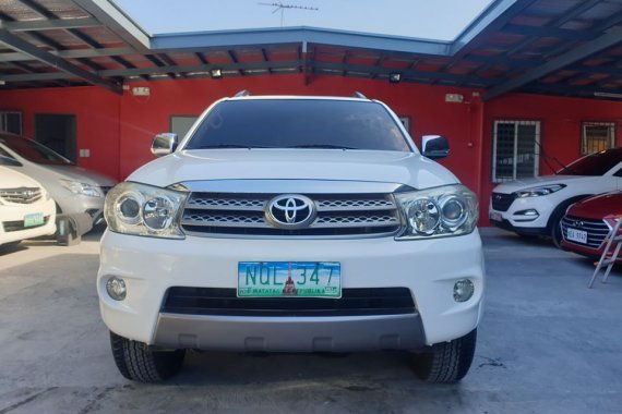 Toyota Fortuner 2010 G Gas Automatic