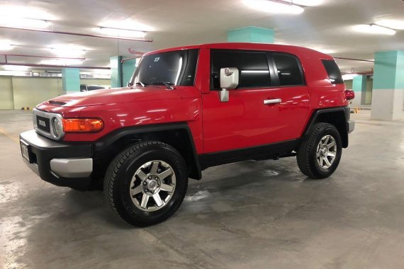 2018 Toyota Fj Cruiser for sale in Makati 