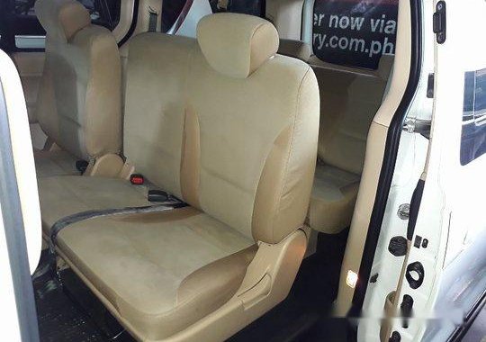 White Hyundai Grand Starex 2015 for sale in Quezon City 