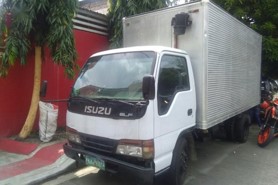 Sell 2008 Isuzu Elf in Quezon City