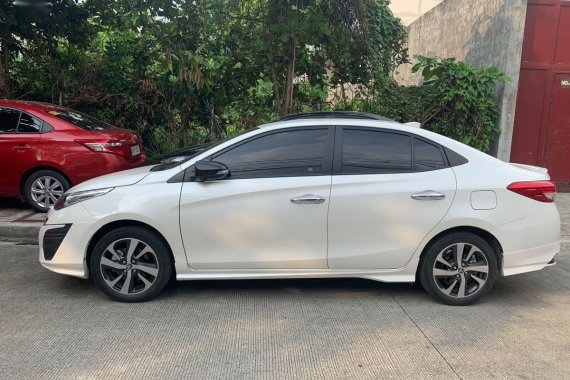 Selling Pearl White Toyota Vios 2019 in Quezon City 