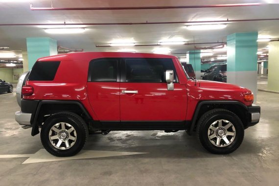 2018 Toyota Fj Cruiser for sale in Makati 