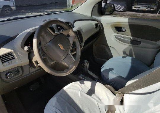 White Chevrolet Spin 2015 for sale in Rizall