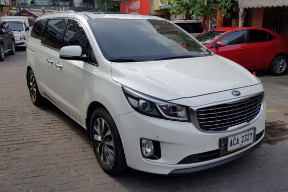 Kia Carnival 2014 for sale in Pasig 