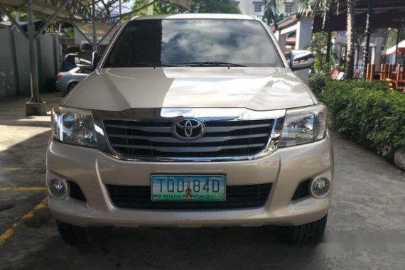 Selling Toyota Hilux 2012 in Pasig