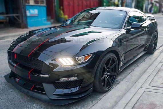 Sell 2017 Ford Mustang in Manila