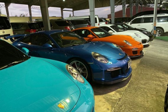 Sell 2015 Porsche 911 in Pasig