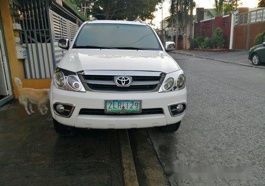 Sell White 2007 Toyota Fortuner in Quezon City