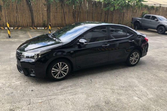 Selling Toyota Corolla Altis 2014 in Quezon City