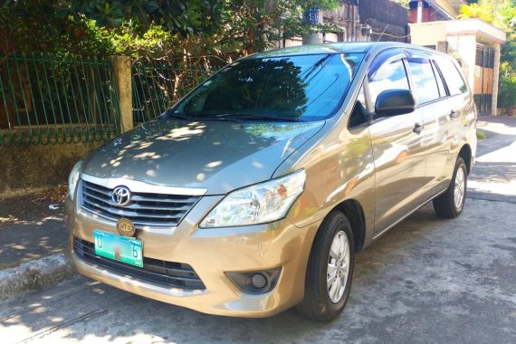 Selling Toyota Innova 2013 in Quezon City