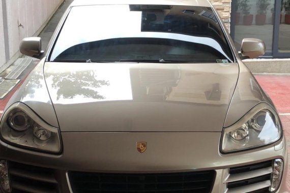 Selling Porsche Cayenne 2008 in Taguig 