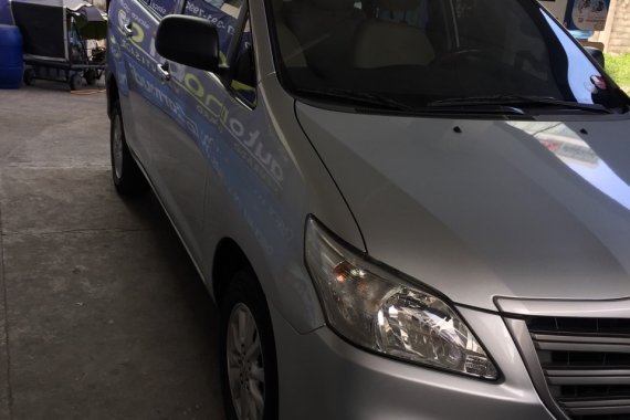 FOR SALE : 2015 Toyota Innova E Dsl Matic