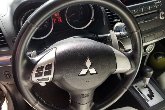 Selling Mitsubishi Lancer 2010 in Cavite City