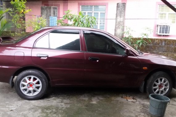 Mitsubishi Lancer 2000 MODEL