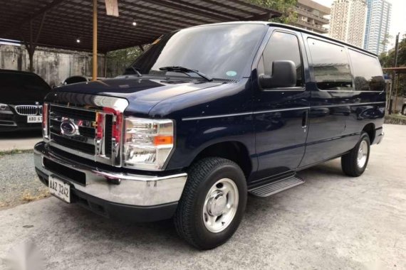 Selling Ford Chateau 2013 in Manila