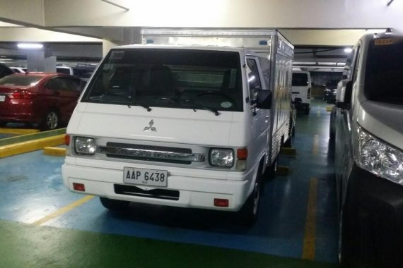 Mitsubishi L300 2014 for sale in Makati 
