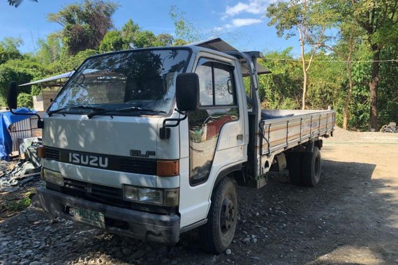 Isuzu Elf 1990 for sale in San Juan 