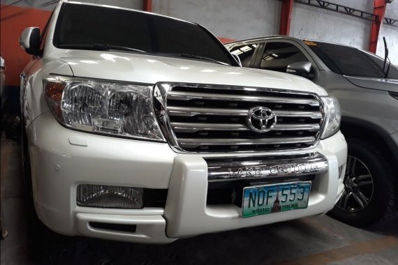 Selling Toyota Land Cruiser 2011 in Manila